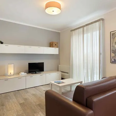 La Lombarda - By Impero House Apartamento