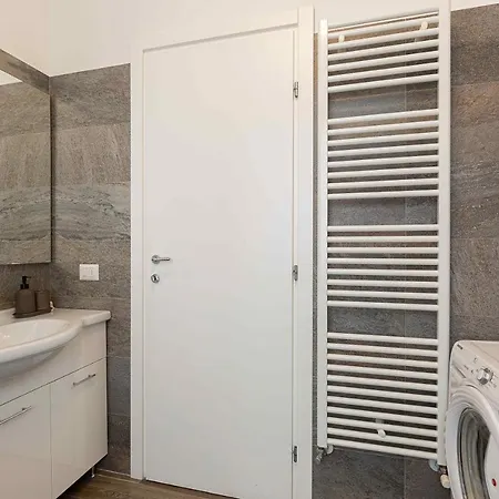 La Lombarda - By Impero House